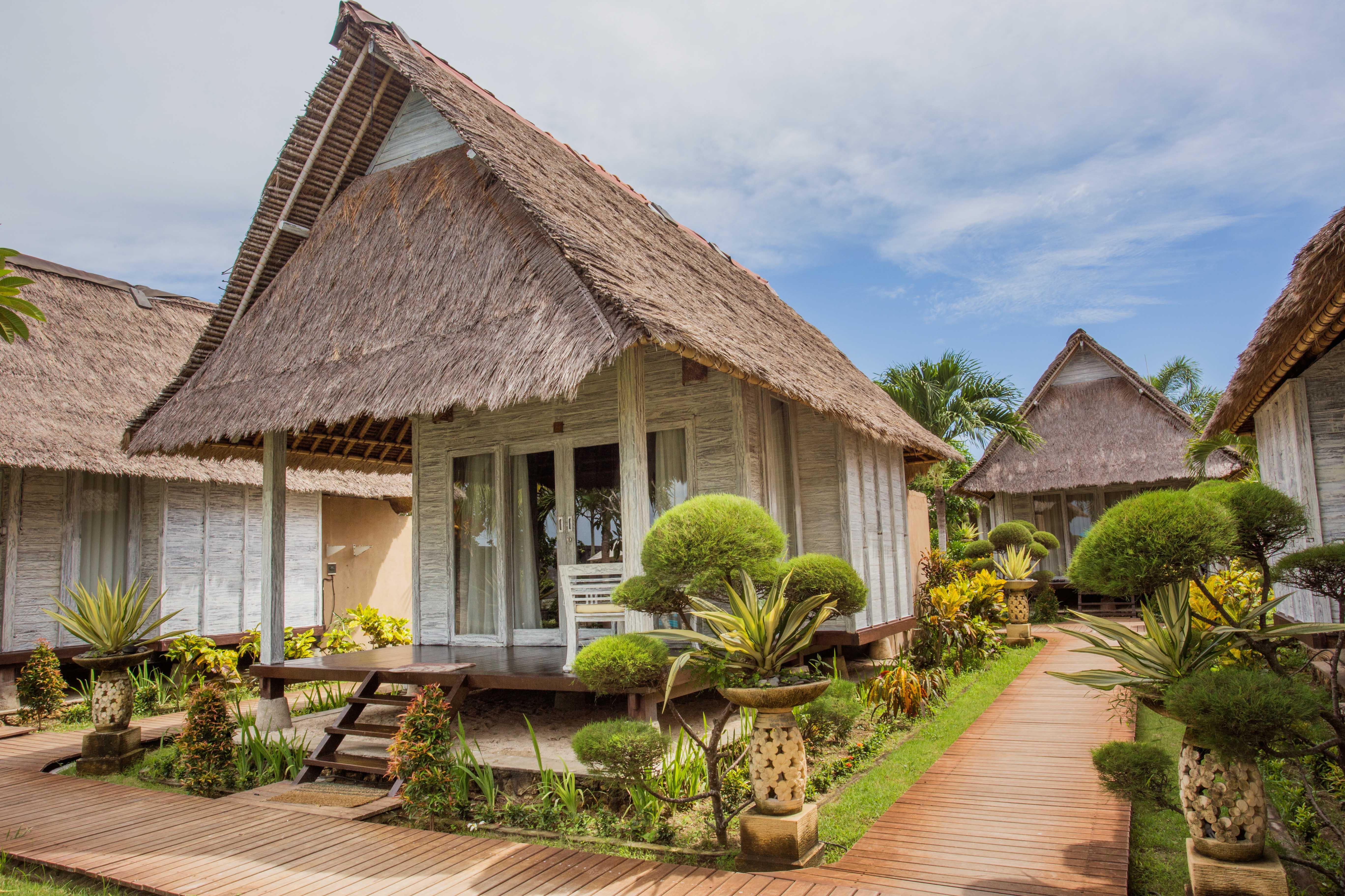 Bay Shore Huts Lembongan Exterior photo