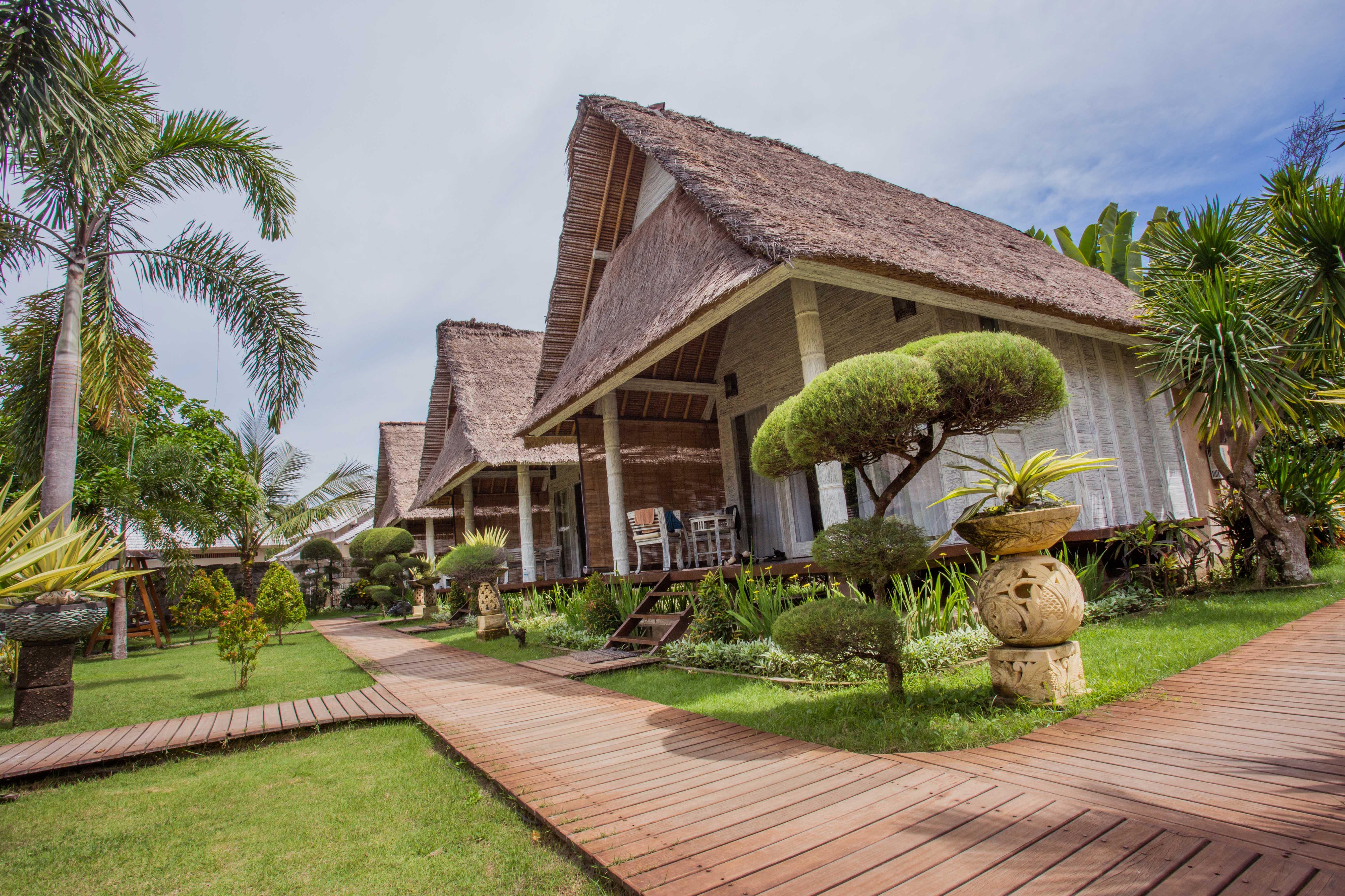 Bay Shore Huts Lembongan Exterior photo