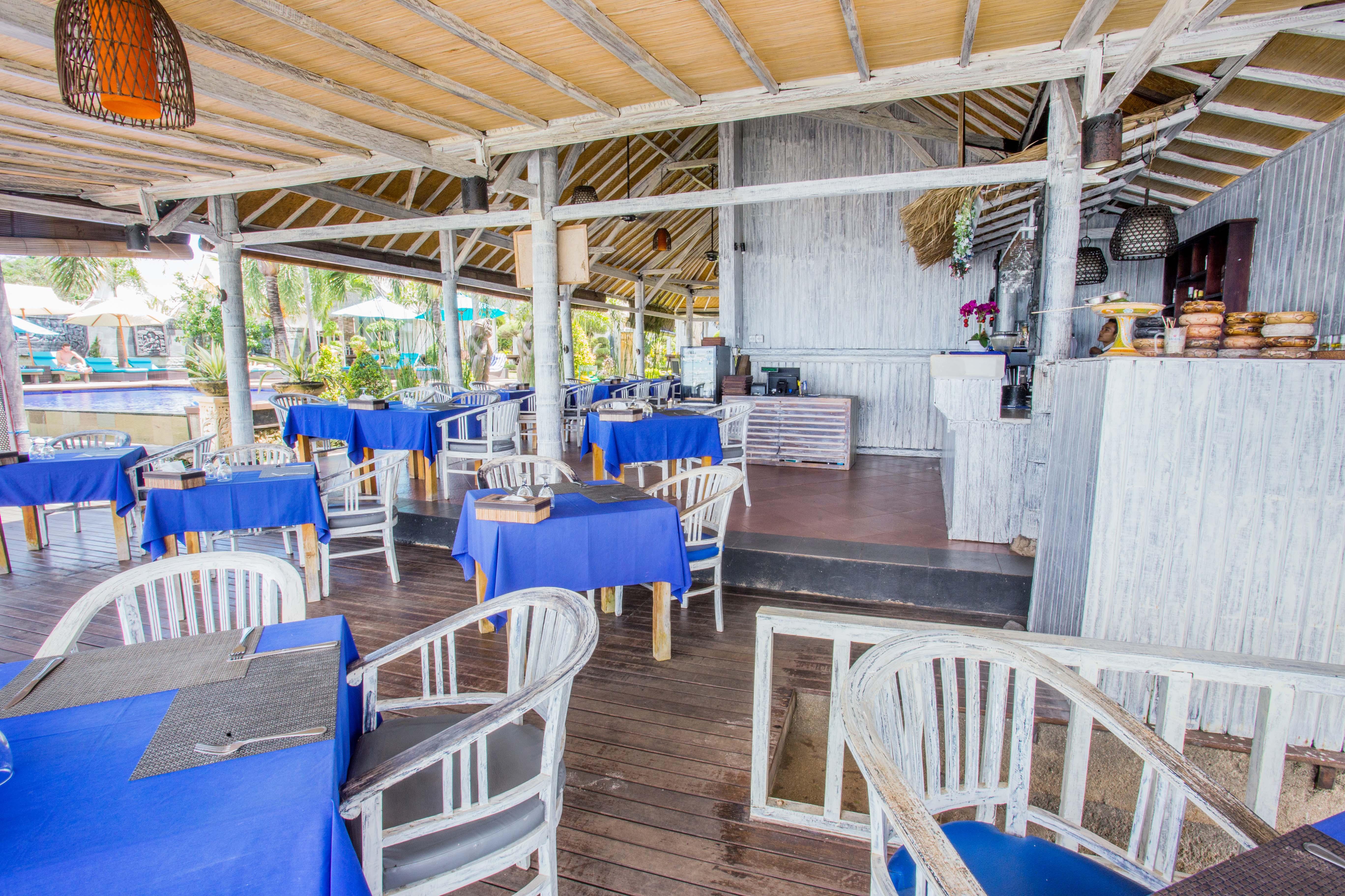 Bay Shore Huts Lembongan Exterior photo